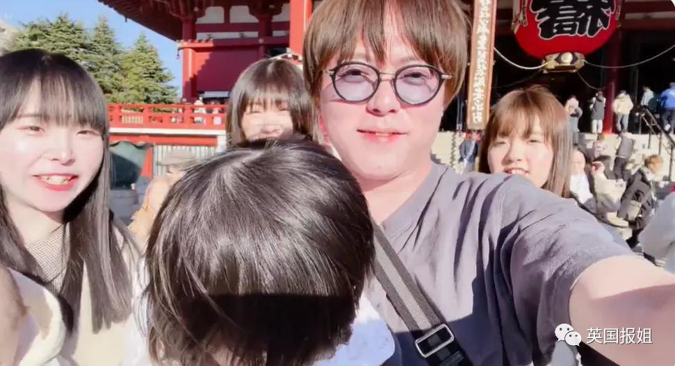 日本最强软饭男?35岁从未工作,靠4个老婆2个女友赚钱养,目标生54个娃?!