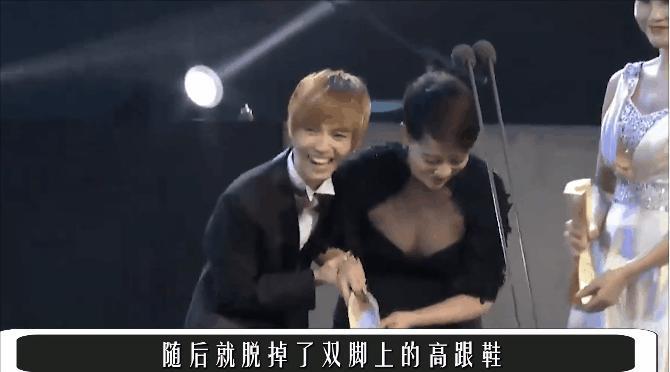 自嘲“我就是一只疯狗。”她是疯，还是痴？