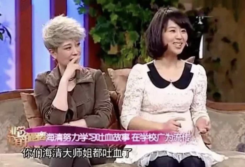 自嘲“我就是一只疯狗。”她是疯，还是痴？