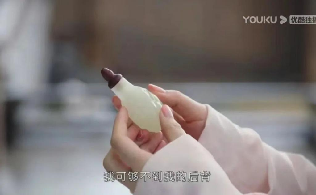 他俩甜归甜，只敢捂眼看…