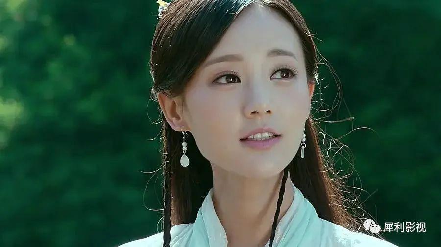 扮演黄蓉的8位演员美翻了，但无争议的第一名却是她