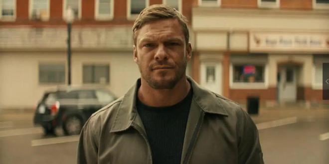 阿汤哥演砸的角色，被这个身高近2米大块头演火了