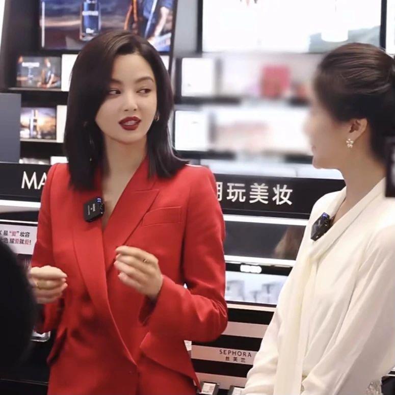 辛芷蕾没有代餐，活该她翻红