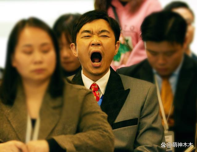 两大资本对战电影跨年档！拉帮结派互相排挤，抱团宣传场面尴尬