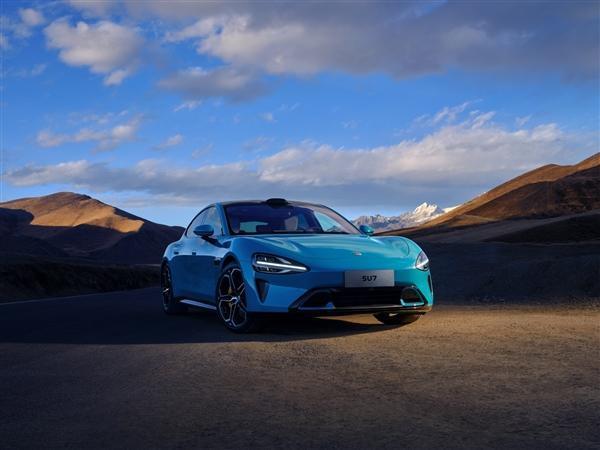 意下如何 五菱高管发问：前脸贯穿式灯才是新能源的代表吗