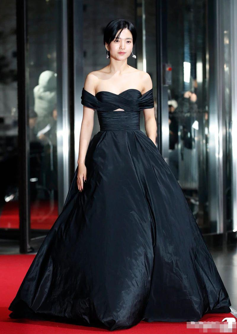 啊！刚逆回来的神颜又残了