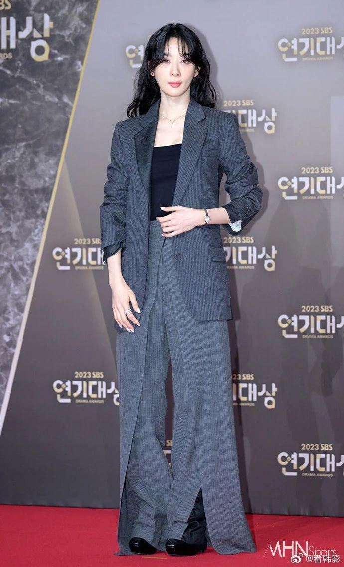 啊！刚逆回来的神颜又残了