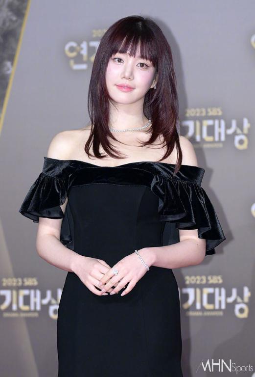 啊！刚逆回来的神颜又残了