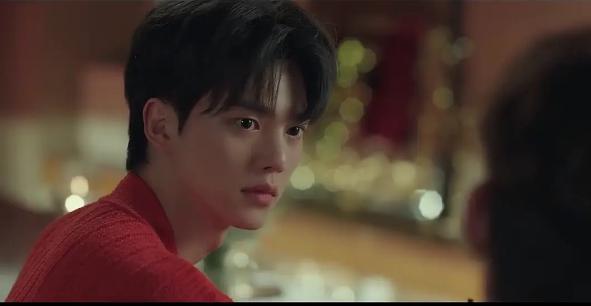 啊！刚逆回来的神颜又残了