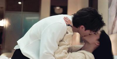 啊！刚逆回来的神颜又残了