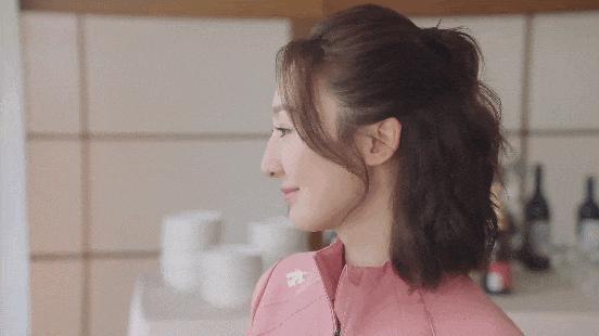 靠胸和臀上位，她把野心写在脸上，狠狠打脸内娱！