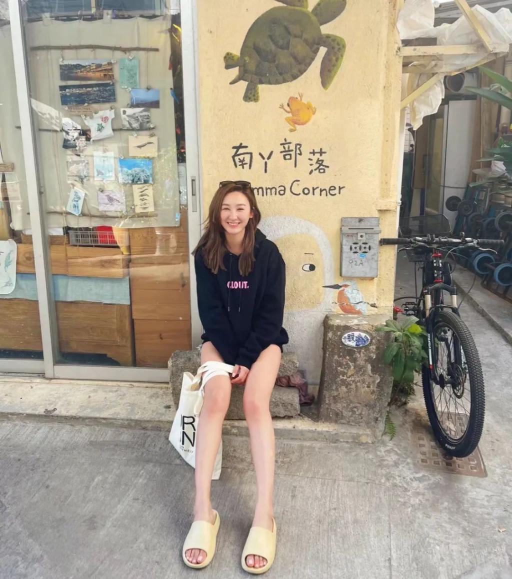 靠胸和臀上位，她把野心写在脸上，狠狠打脸内娱！