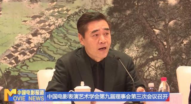内娱大咖们齐聚，陈宝国坐C位，刘晓庆坐姿惹争议