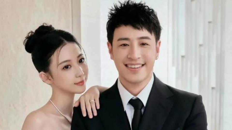 不但没散，还办了豪华婚礼