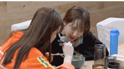 杨紫宣布喜讯，竟然不是张一山？早就看你们不对劲了！