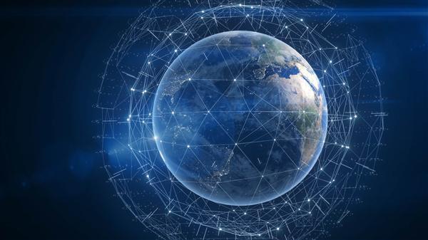 太空菜园收菜了：航天员边摘边吃