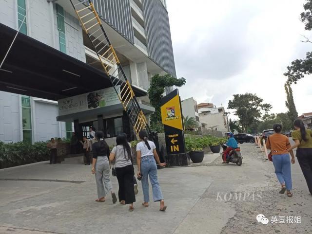 大学生玩“尸体恶作剧”弄假成真，警察竟真在学校搜出5具遗体？