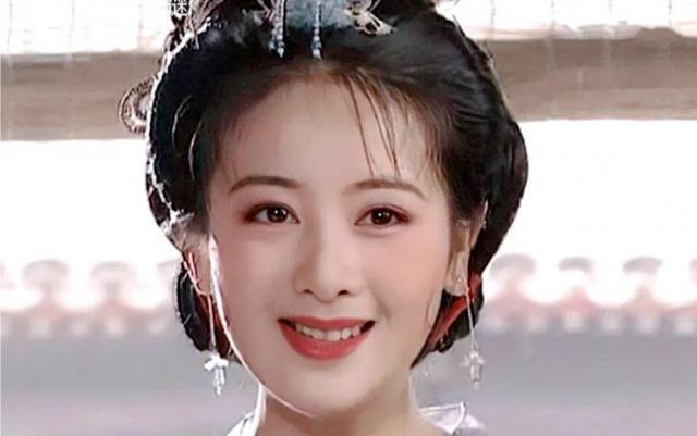 四年没戏拍，全靠吃软饭？