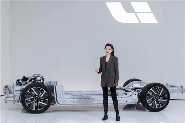 宋紫薇：李想的判断力惊人、但又温和、冷静、理性和有趣