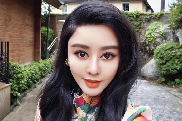 花800万整成范冰冰，嫁给主刀医生，孕后发现丈夫秘密