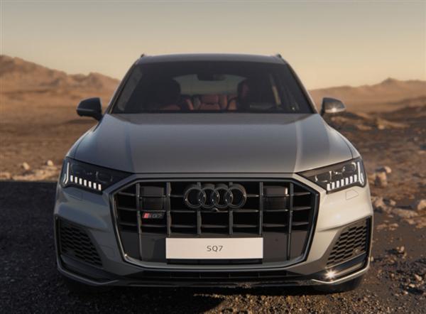 最低调的性能SUV！全新奥迪SQ7开启交付：搭载4.0T V8双涡轮增压发动机