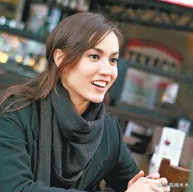 洗米华入狱小三生活滋润，甩卖八千万豪宅，装修充满情趣