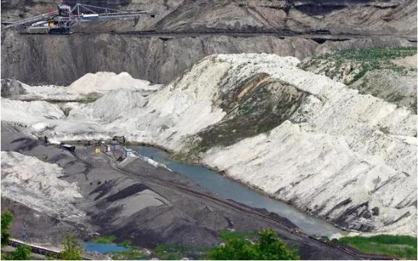 “气候圣杯”颠覆传统清洁能源！地下“白氢”或掀起新一轮绿色革命！