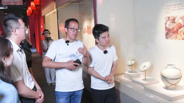 “空降”董宇辉，新东方文旅就会好吗？