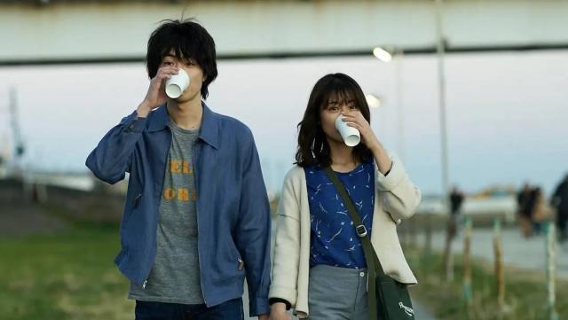 朋友圈刷屏的 emo 大叔，怎么成了年轻人的嘴替