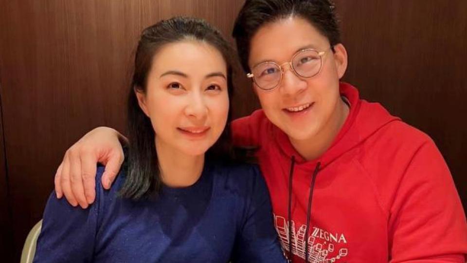 郭晶晶捐款被扒，张凌赫等人尴尬了，比豪门还奢侈