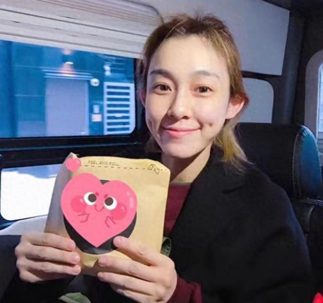 起诉大牙失败后首次发声 范玮琪为好友祈祷遭嘲讽