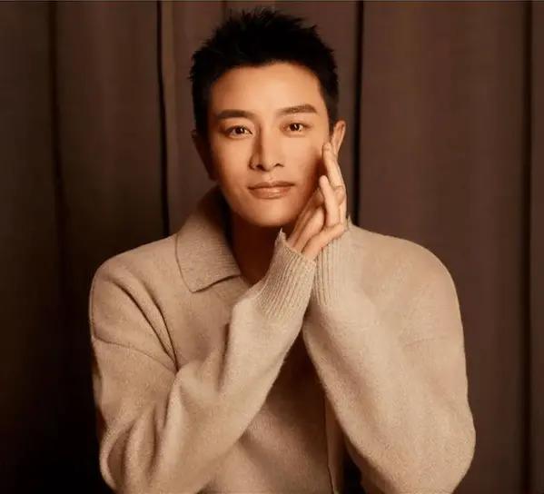 忍辱负重走到今天，贾乃亮换来这个结局，过程远比想象坎坷