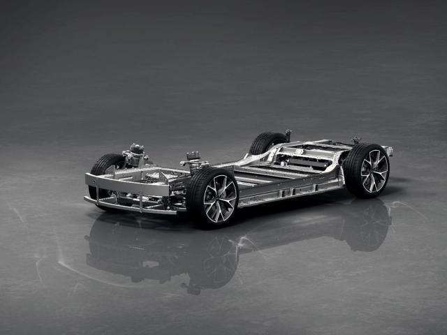 100 万 1 台，奇瑞做出了中国最贵的「出海车」