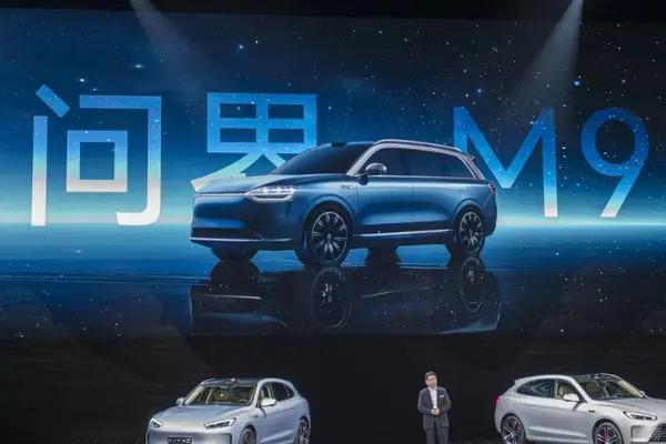 华为技术结晶问界M9发布，理想L9瑟瑟发抖？