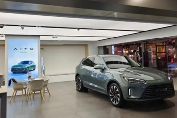 售价近60万，赛力斯押宝问界M9，破解巨亏魔咒？