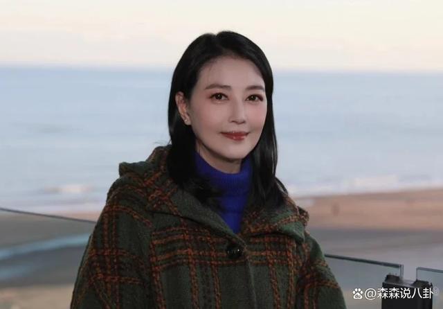 姐姐透露周海媚死因系突发心脏病，发声明公布后事细节