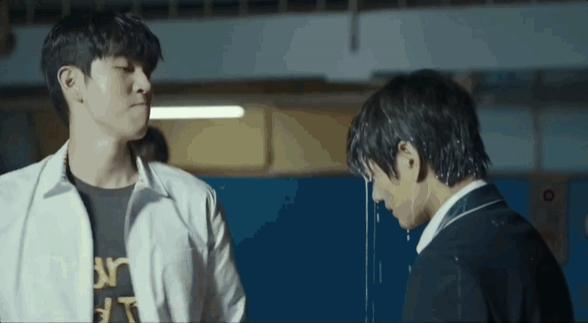 重生12次是什么感觉？你们韩国人真敢拍！