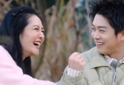 真假？出现一次笑半年，他一夜翻红了吗？