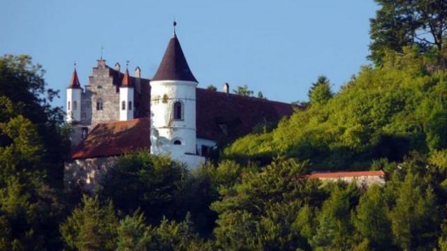 顶级影帝宣布退出影坛：红火，潦倒过…