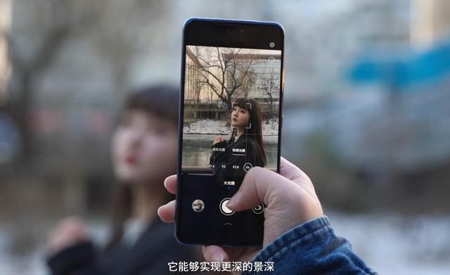 华为nova 12 Ultra上手体验：12号色领衔，人像有惊喜