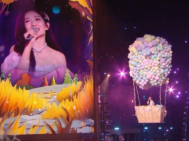 湖南跨年这一夜，天天兄弟再同台，汪涵谢娜落泪，王一博被指假唱