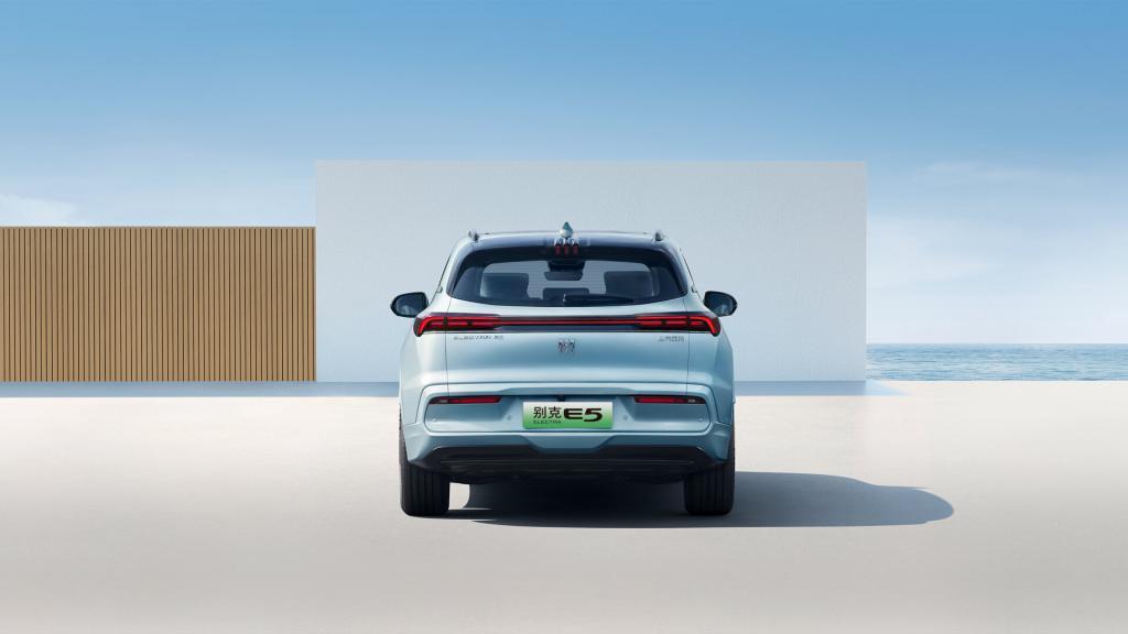 别克E4、E5指定车型限时优惠至高3万元