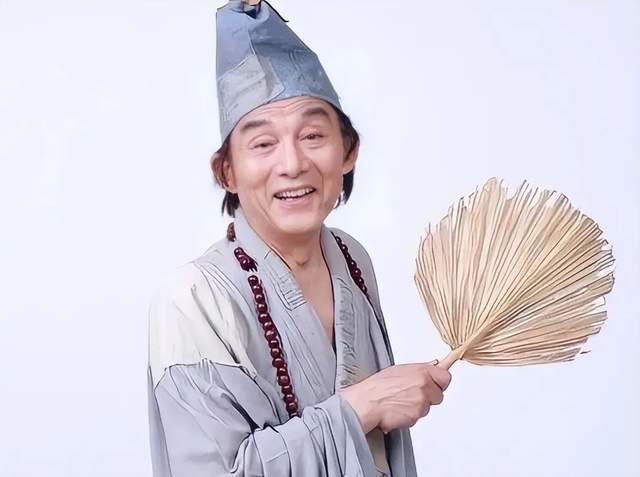 一堆明星被老头碾压演技！看过《繁花》，谁能想到游本昌90岁了