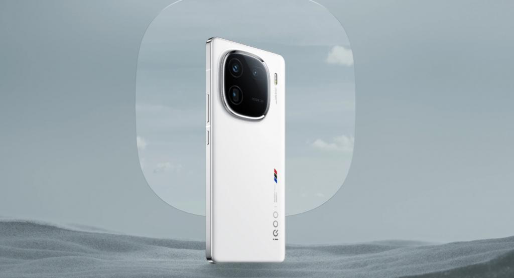 旗舰手机乱战2023：国产品牌与iPhone上演群架模式