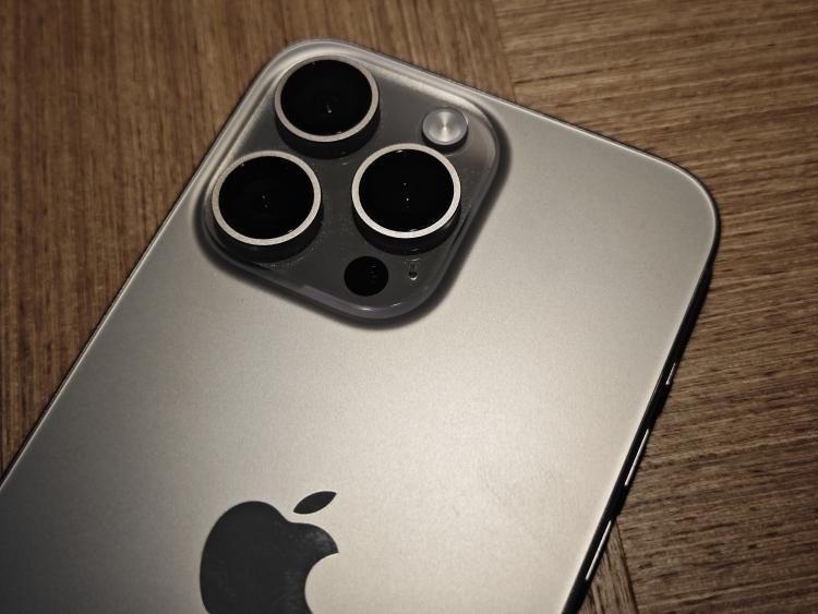 2023年过去了，我们选出了最难忘的10款消费级产品