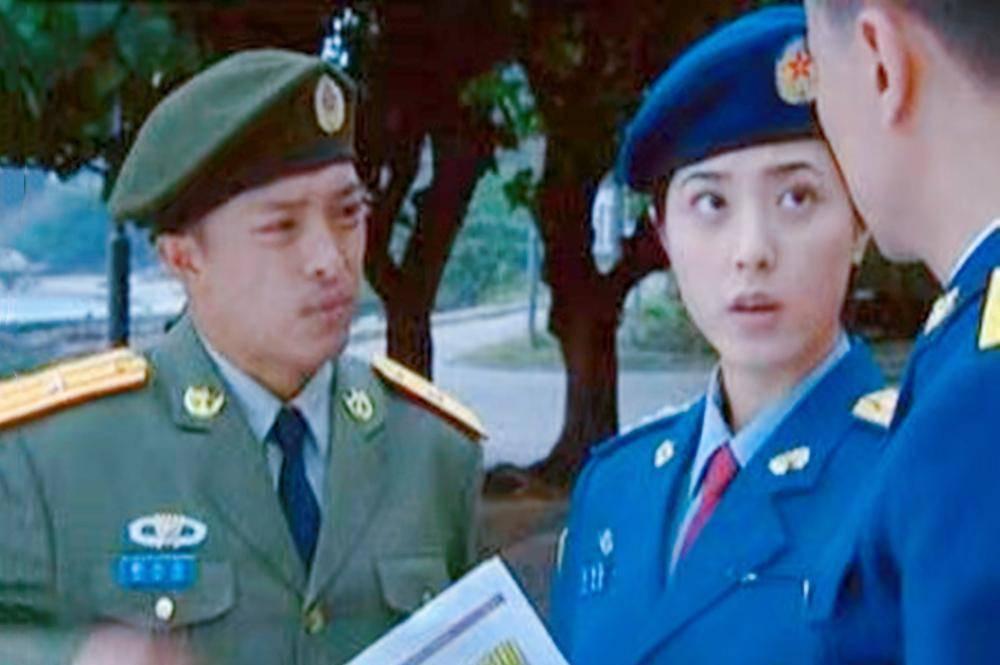 47岁曾黎主持跨年晚会上热搜：美是她最不值一提的优势