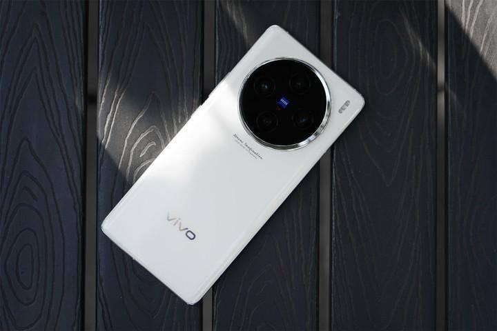 AI 普惠，vivo 为先