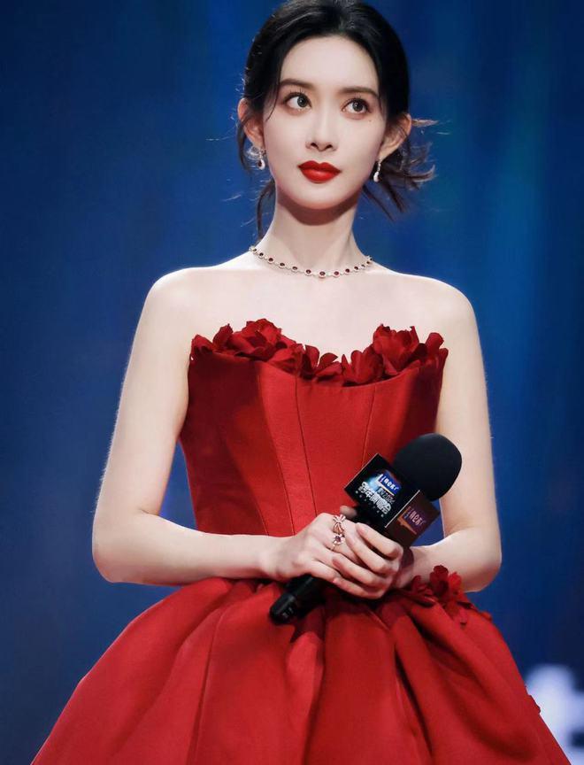 用孟子义跑调来证明其他人真唱