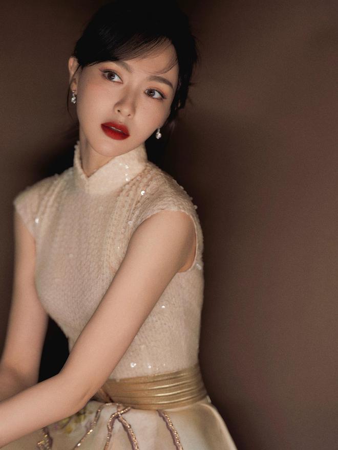 央视跨年夜：唐嫣最婉约，玲花最豪迈，刘涛最美艳