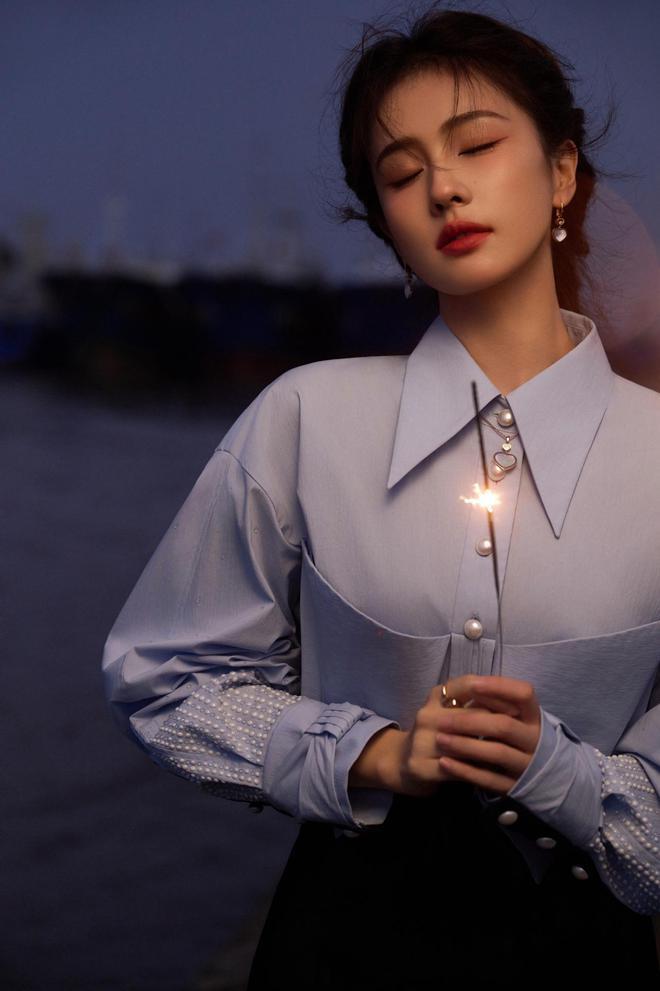 央视跨年夜：唐嫣最婉约，玲花最豪迈，刘涛最美艳